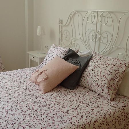 Apartamento Piscina Viena روساس المظهر الخارجي الصورة