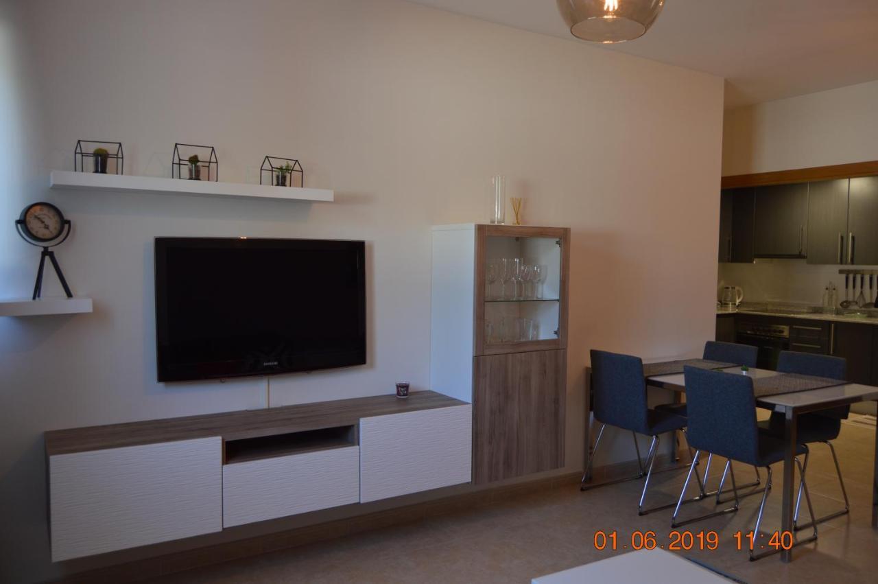 Apartamento Piscina Viena روساس المظهر الخارجي الصورة