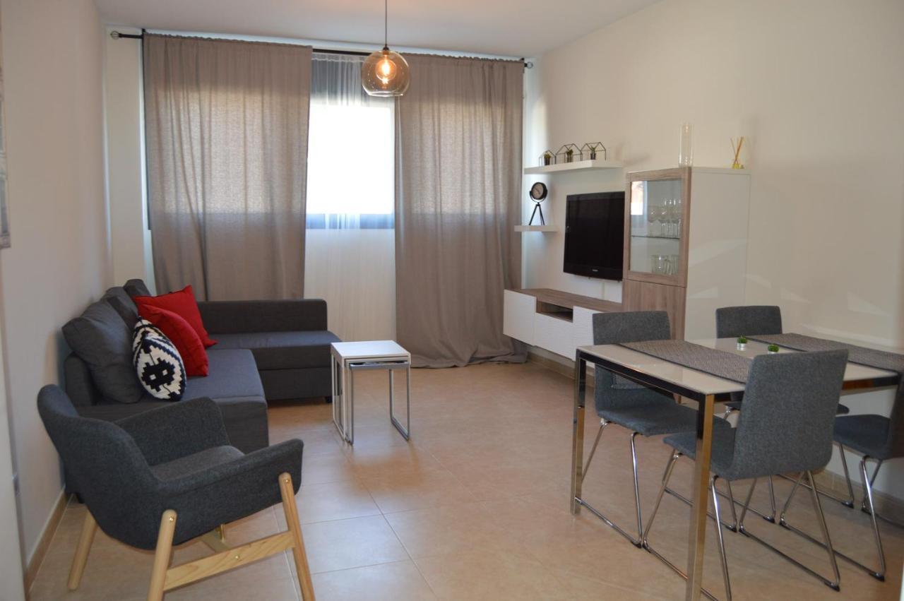 Apartamento Piscina Viena روساس المظهر الخارجي الصورة